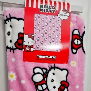 Hello kitty blanket